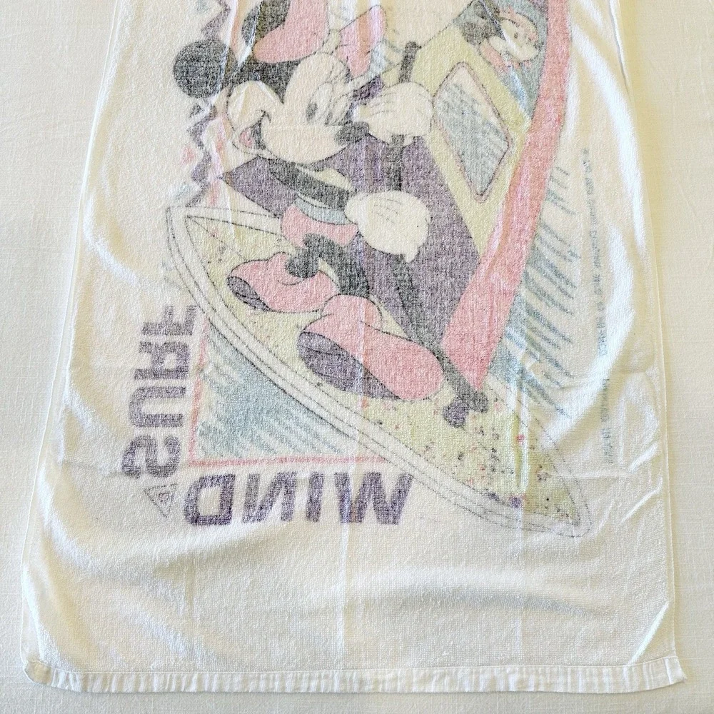 Vintage Disney Minnie Mouse Beach Towel Minnie's Adventure Club Surf Franco READ